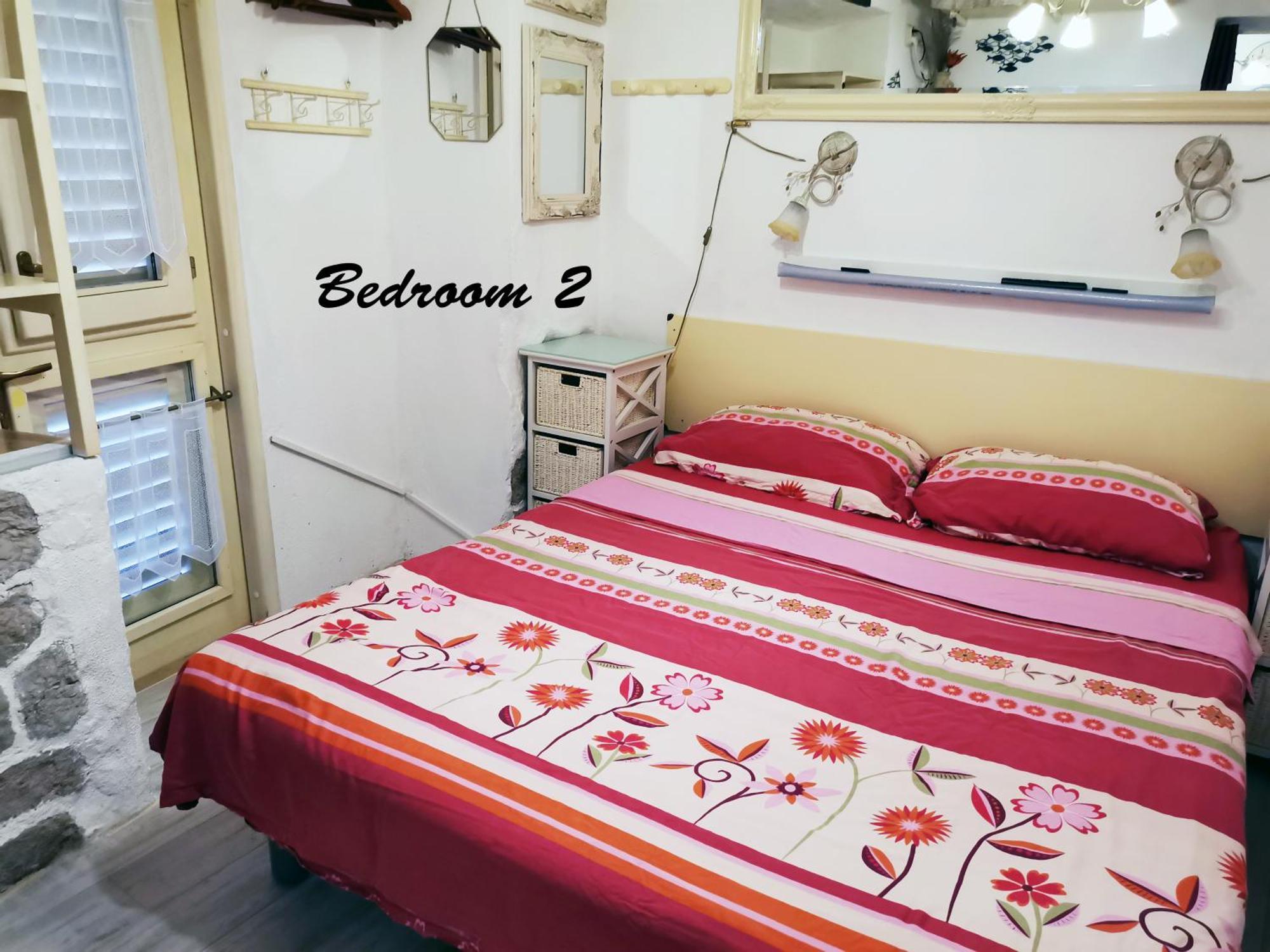Apartment Alena + terrace + garden. Quiet center Jelsa  Exterior foto